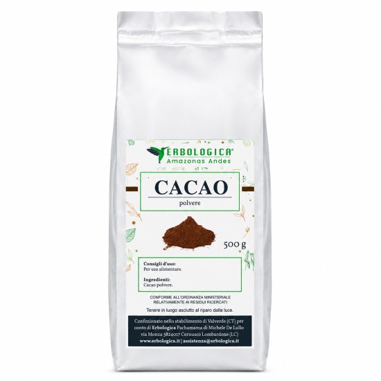 Confezione argentata da 500g di Cacao Polvere Erbologica Amazonas Andes con etichetta frontale bianca decorata con motivi botanici e immagine del cacao in polvere.