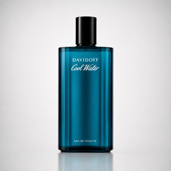 Flacone di Davidoff Cool Water Eau de Toilette 200 ml da uomo con design originale in vetro blu.