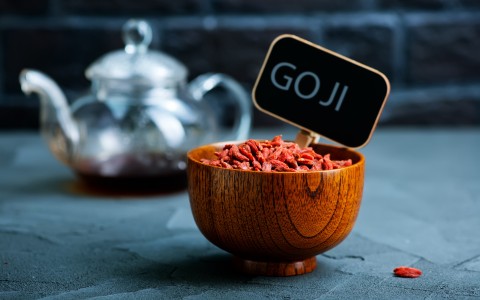 Tisana di bacche di goji essiccate: proprietà, ricetta e benefici