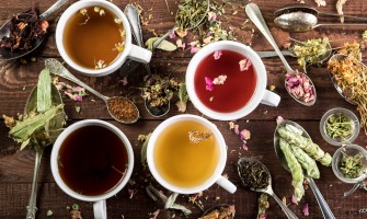 Tisane composte e miscele naturali: come creare infusi personalizzati