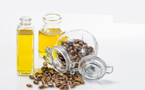 Olio di ricino proprietà usi principali e alternative naturali