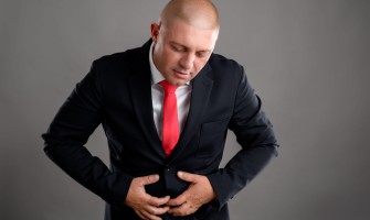 Reflusso nervoso: come lo stress scatena acidità e come gestirlo