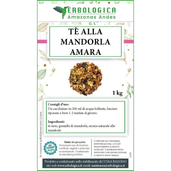 Tè aromatizzato con pezzetti di mandorla amara Tè aromatizzato con pezzetti di mandorla amara